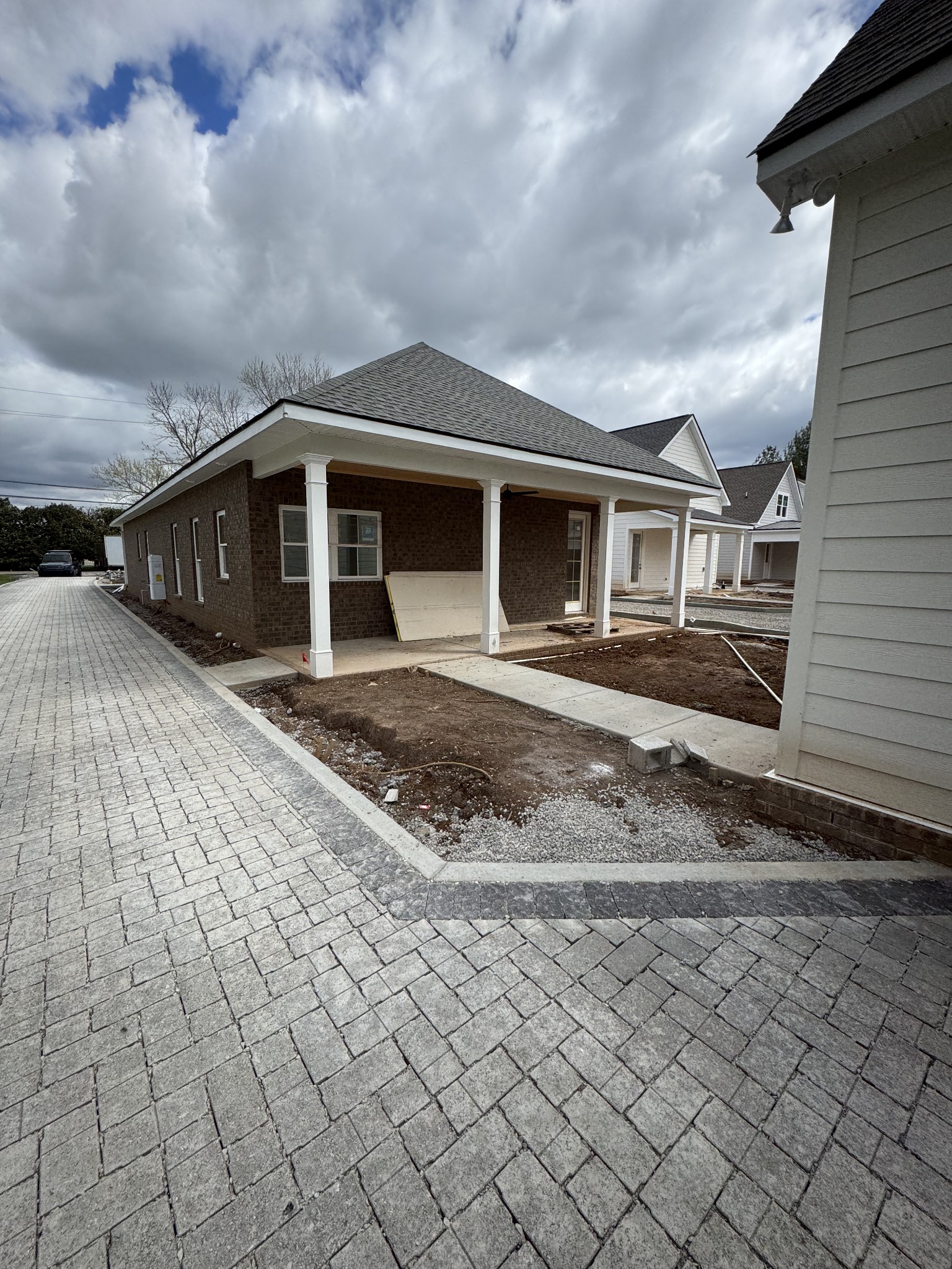 919 Haynes Drive Murfreesboro, TN 37129 - Photo 10 of 18 a front view of a house with yard