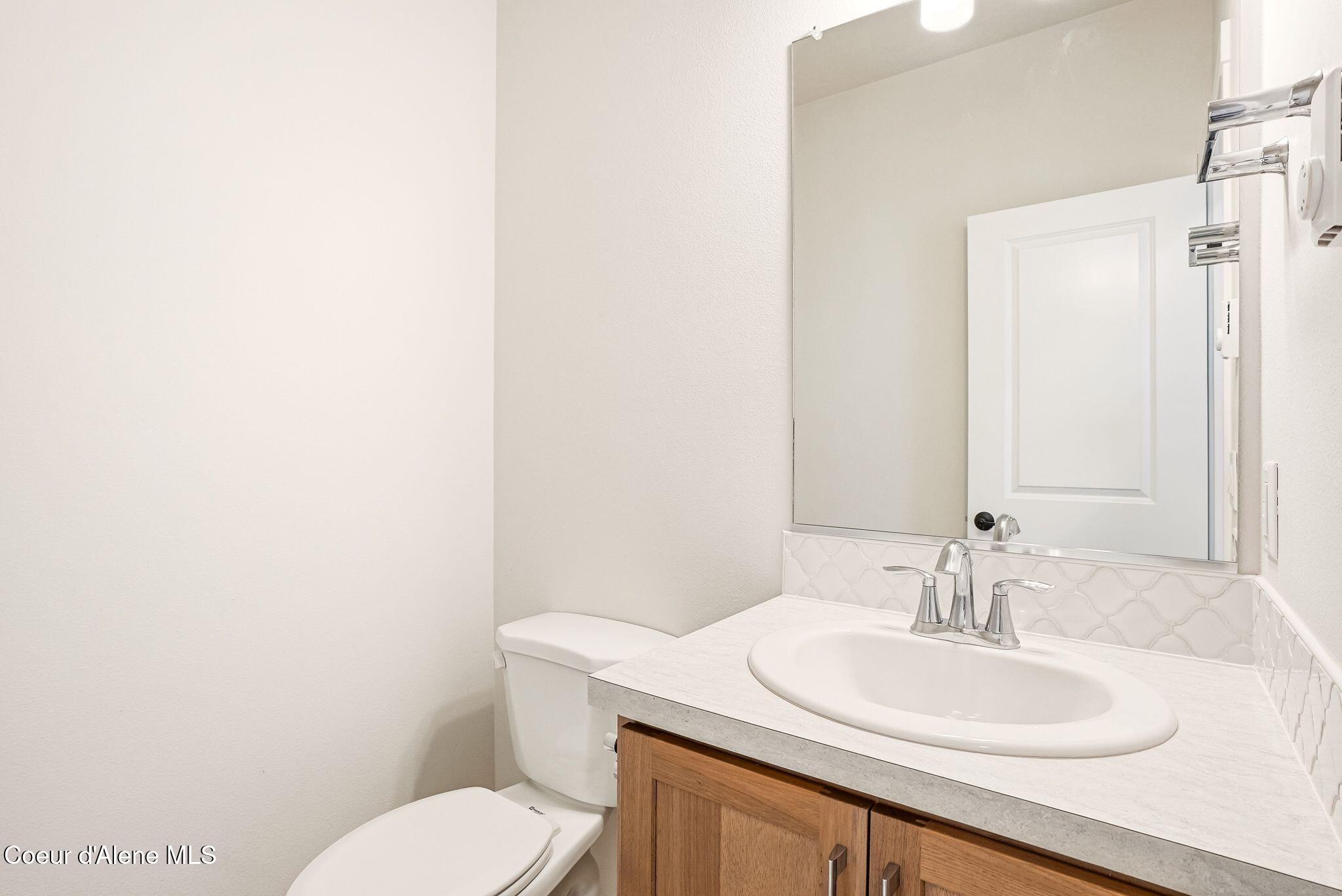6480 North Atlas Road, Unit 204 Coeur D'Alene, ID 83815 - Photo 18 of 29 18