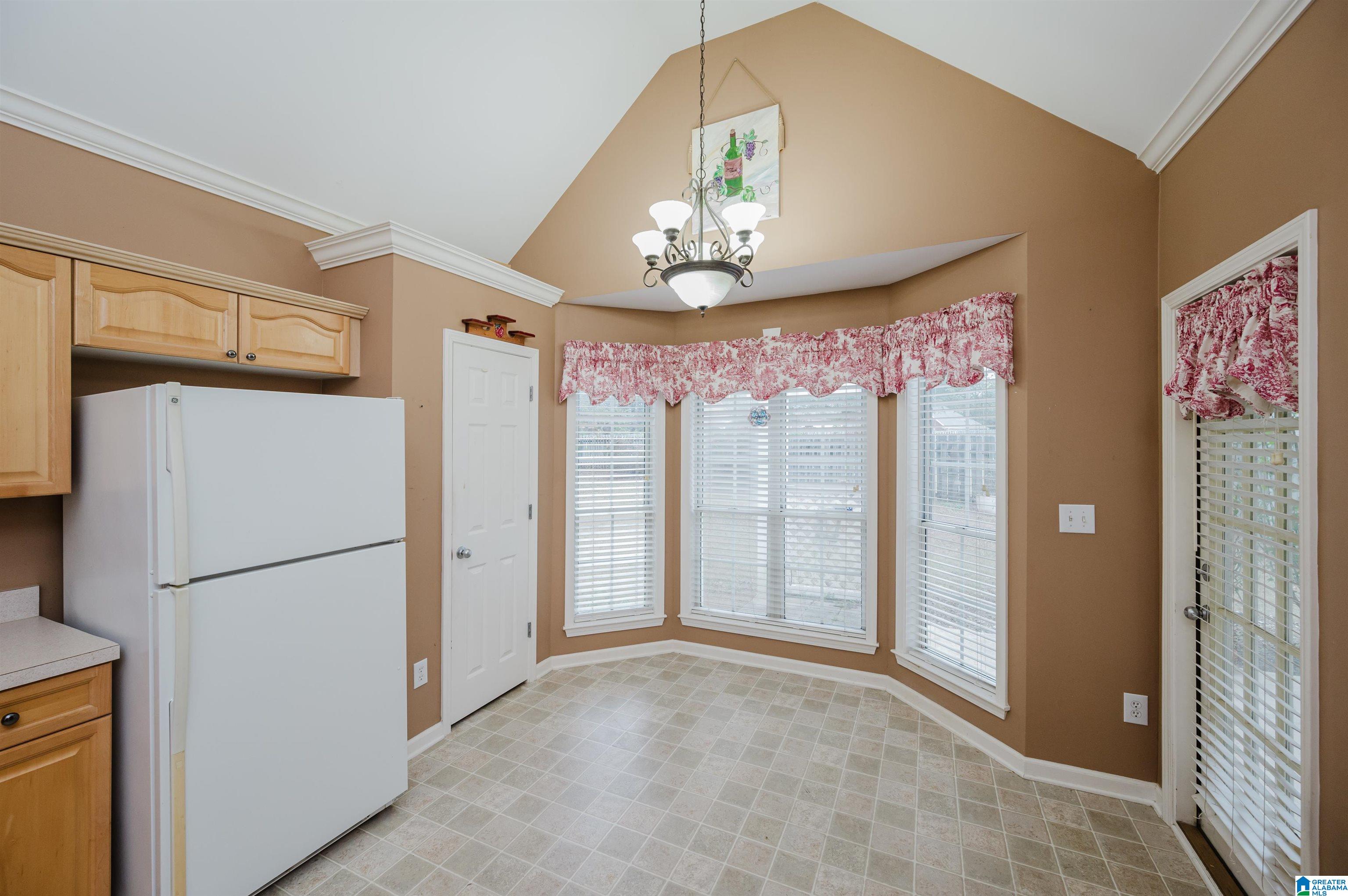 736 Barkley Circle Alabaster, AL 35007 - Photo 17 of 40