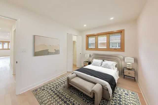 $715,000 | 656 Jon Lane, Des Plaines, IL 60016