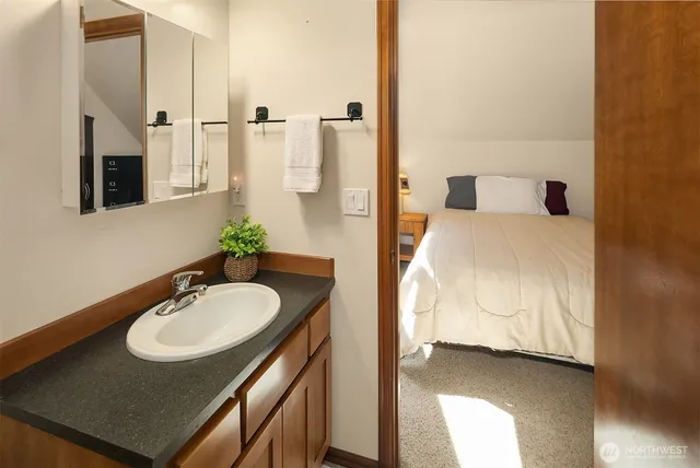 $748,500 | 135 Rally Way, Easton, WA 98925