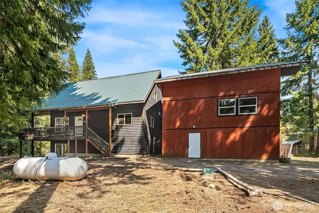 $748,500 | 135 Rally Way, Easton, WA 98925