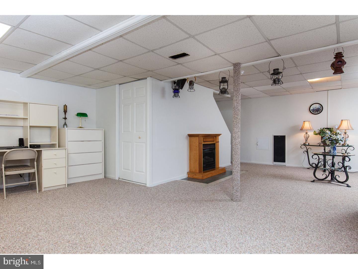 4519 Hillside Road Reading, PA 19606 - Photo 14 of 19 Gallery Image 14