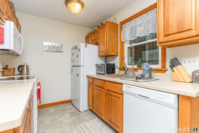 $265,000 | Undisclosed Address, Montville, CT 06382