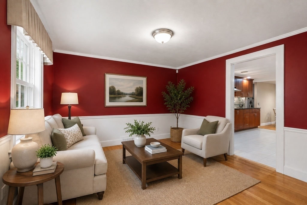 42 Sheridan Road Wellesley, MA 02481 - Photo 2 of 35 Gallery Image 2