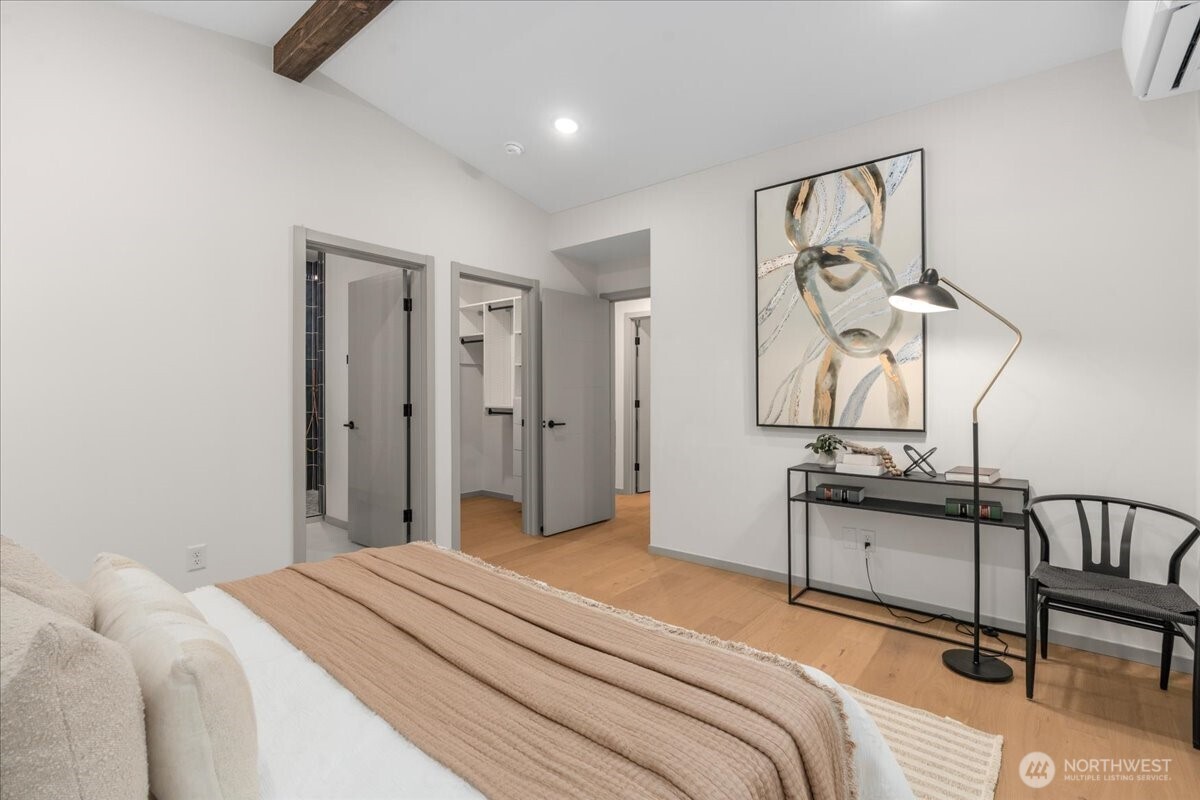 4104 49th Avenue Southwest Seattle, WA 98116 - Photo 13 of 26