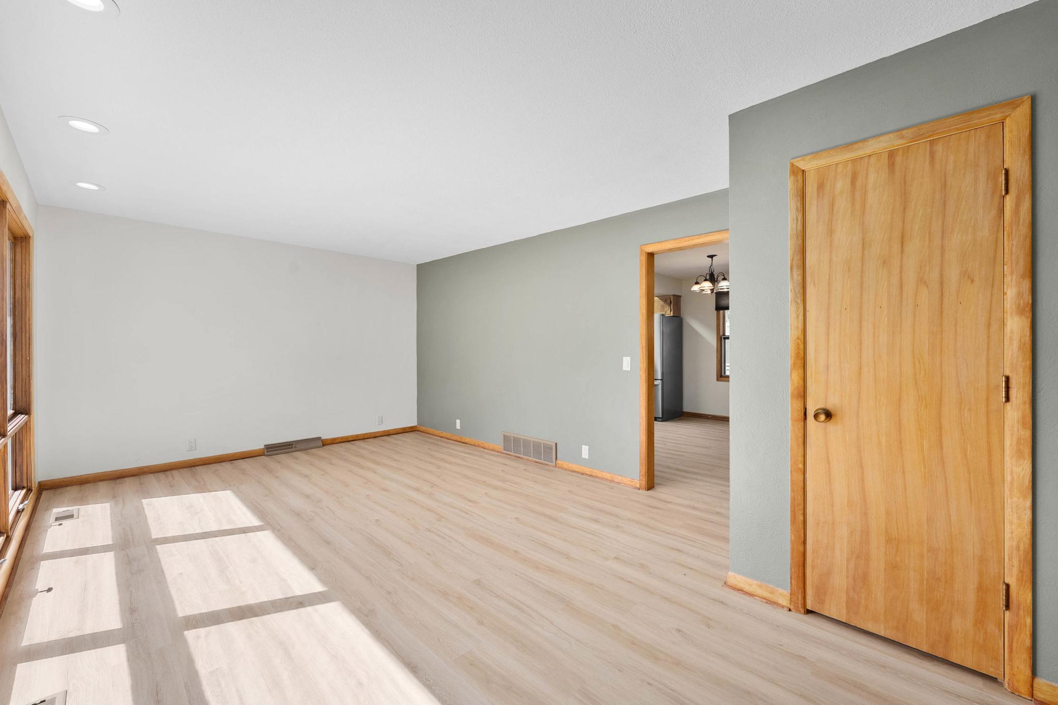 1203 Lee Street Rice Lake, WI 54868 - Photo 7 of 50 Gallery Image 7