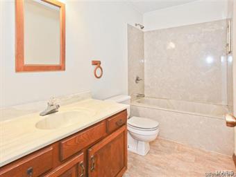 94 Sugarmill Road Troy, IL 62294 - Photo 23 of 26 Gallery Image 23