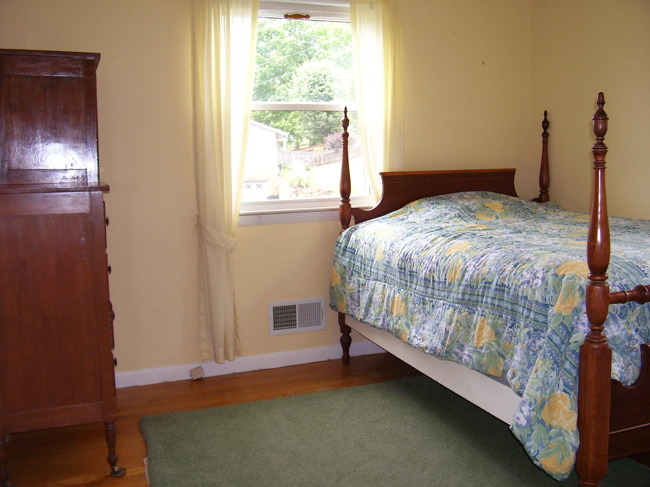 151 Return Road Roanoke, VA 24019 - Photo 21 of 30 100_4454