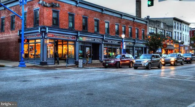 $2,375 | 131 Bridge Street, Unit 2B22416, Phoenixville, PA 19460