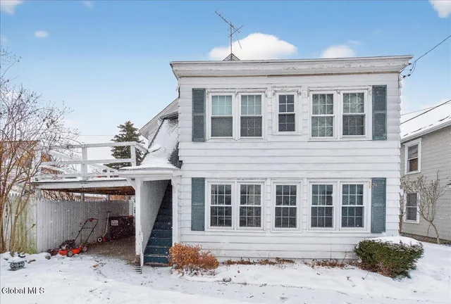 $215,000 | 415 Broadway, Mechanicville, NY 12118