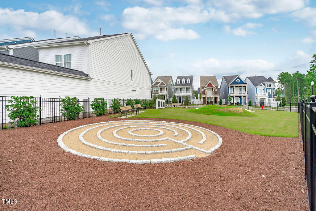 1344 Brown Velvet Lane Apex, NC 27523 - Photo 45 of 63 32Amenities