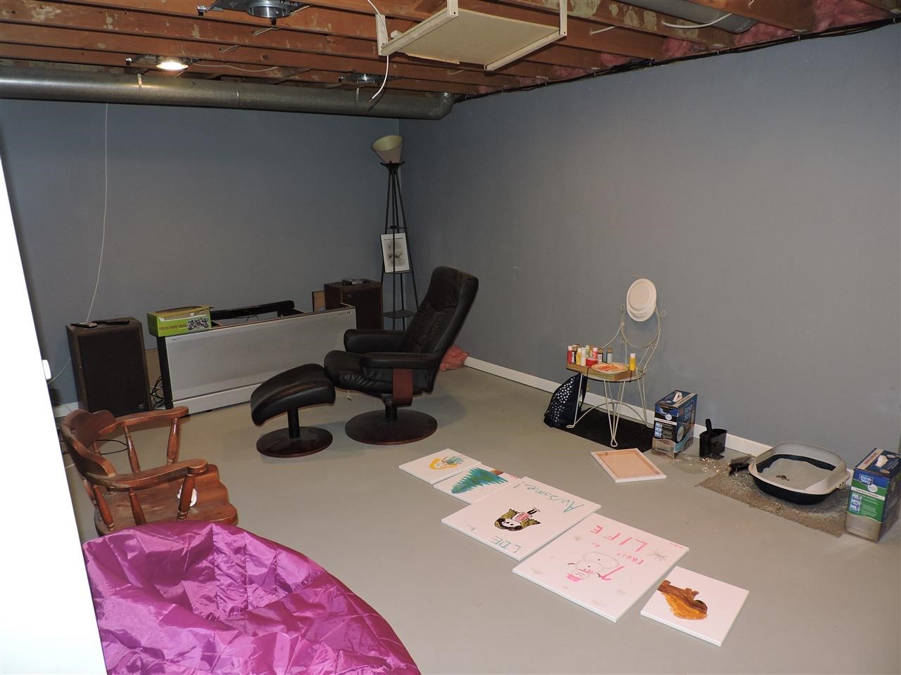 3085 South Genesee Road Burton, MI 48519 - Photo 26 of 37 21531515-25.JPG