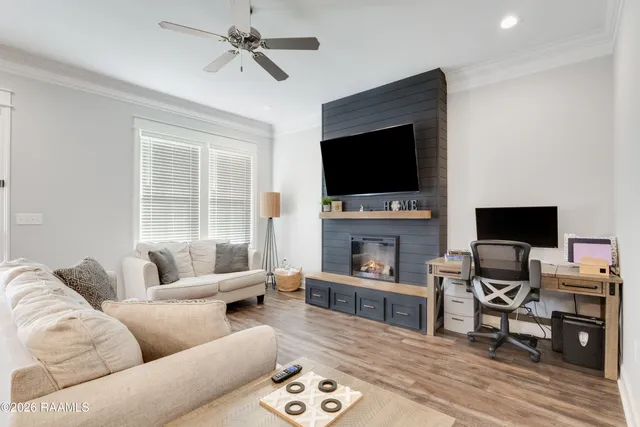 $1,995 | 204 San Sebastian Drive, Youngsville, LA 70592