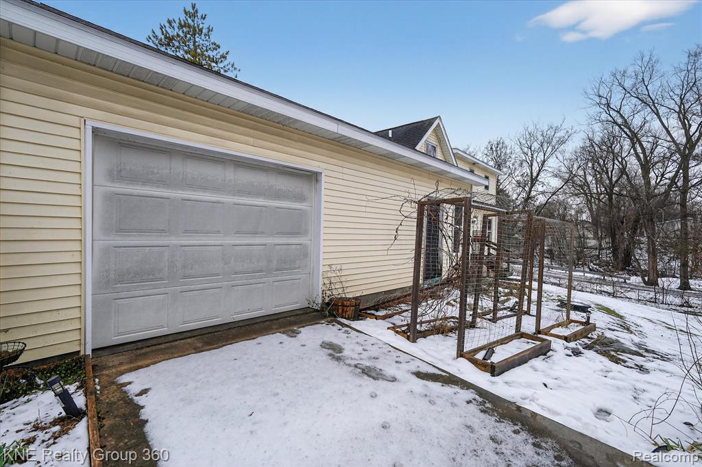 407 Center Street Clio, MI 48420 - Photo 41 of 42