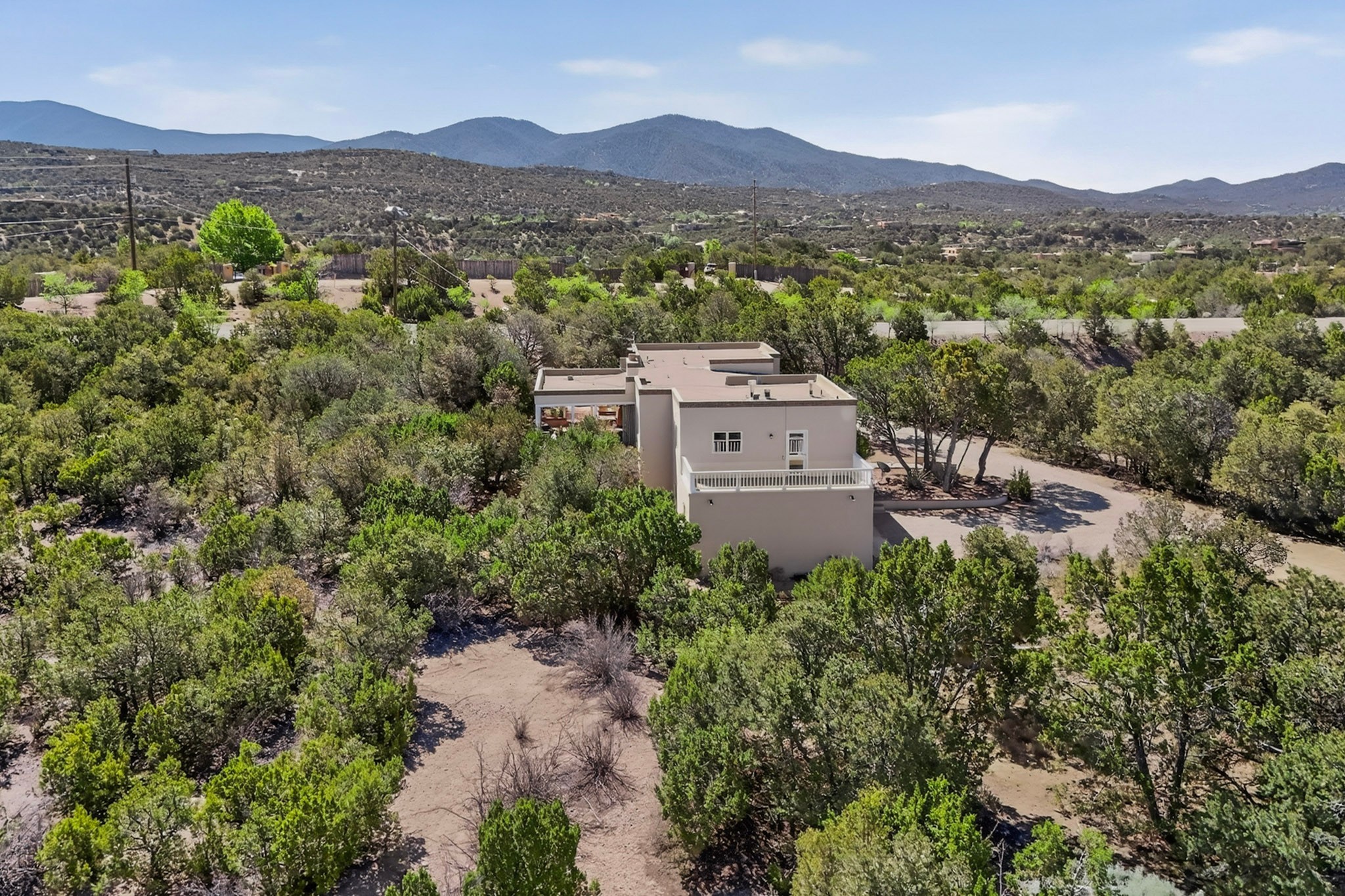 1064 Bishops Lodge Road Santa Fe, NM 87501 - Photo 5 of 40