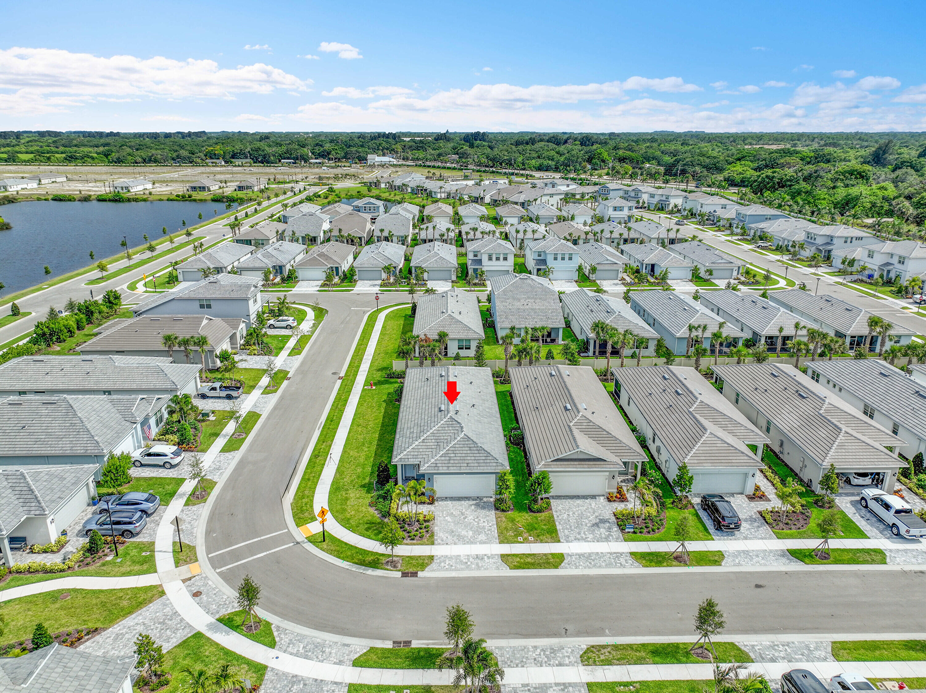 4572 Nautilus Circle Vero Beach, FL 32967 - Photo 3 of 33 a view of a city