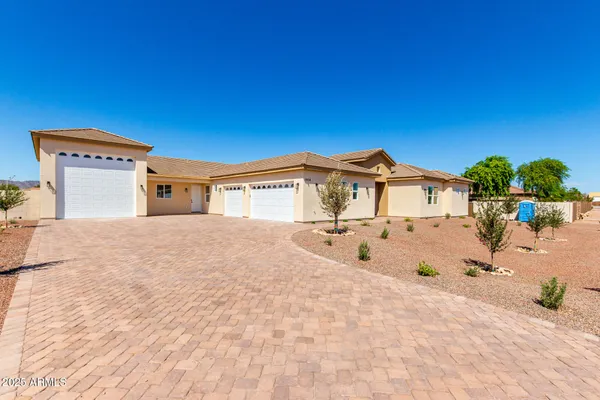 $1,619,000 | 3908 North 197th Avenue, Buckeye, AZ 85396