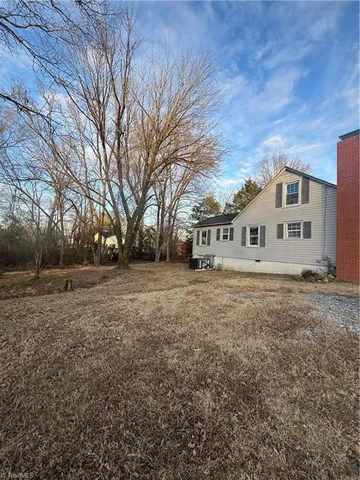 $190,000 | 606 Unity Street, Thomasville, NC 27360