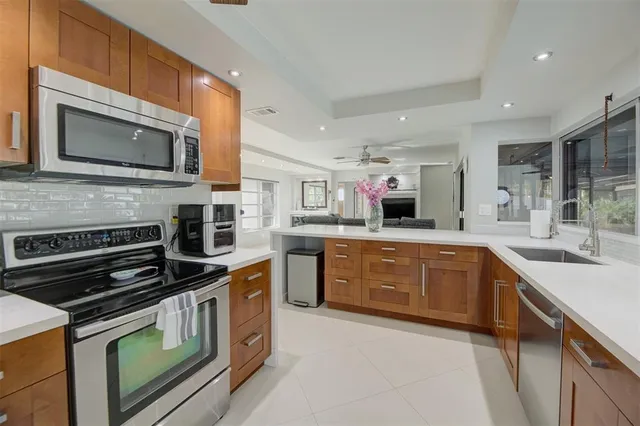 $5,500 | 1951 Northwest 33rd Street, Oakland Park, FL 33309