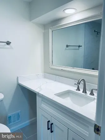 $3,400 | 32 Fendall Avenue, Alexandria, VA 22304