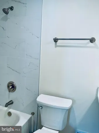 $3,400 | 32 Fendall Avenue, Alexandria, VA 22304