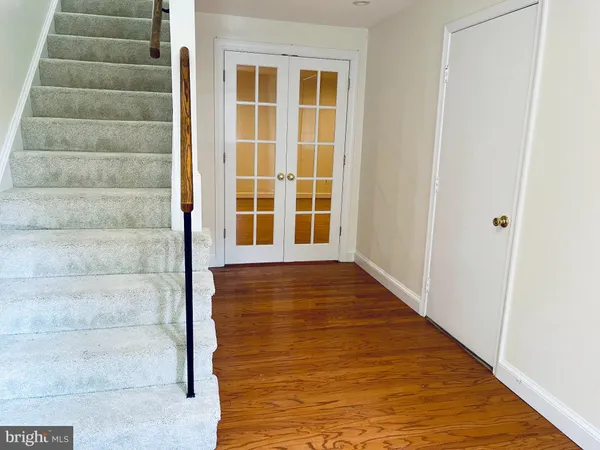 $3,400 | 32 Fendall Avenue, Alexandria, VA 22304