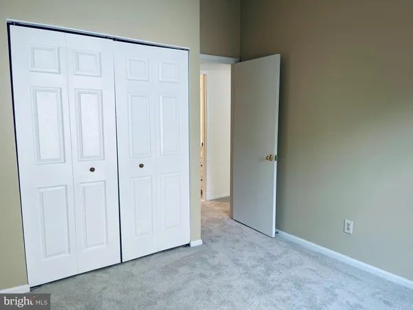 $3,400 | 32 Fendall Avenue, Alexandria, VA 22304