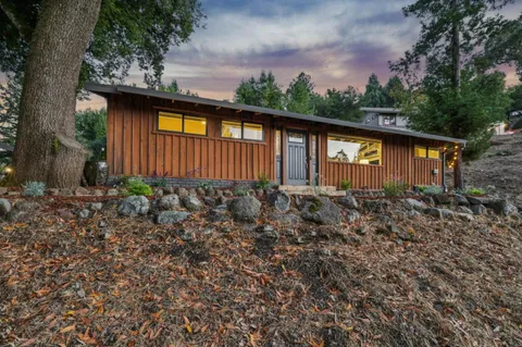 $1,749,000 | 76 Old Spanish Trail, Portola Valley, CA 94028