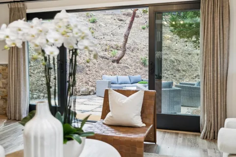 $1,749,000 | 76 Old Spanish Trail, Portola Valley, CA 94028
