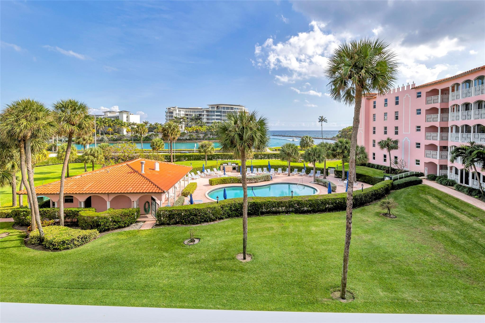 1040 Banyan Road, Unit 303C Boca Raton, FL 33432 - Photo 7 of 54 Photo 7