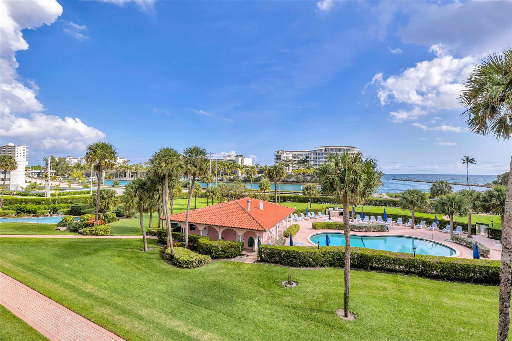1040 Banyan Road, Unit 303C Boca Raton, FL 33432 - Photo 8 of 54 Photo 8