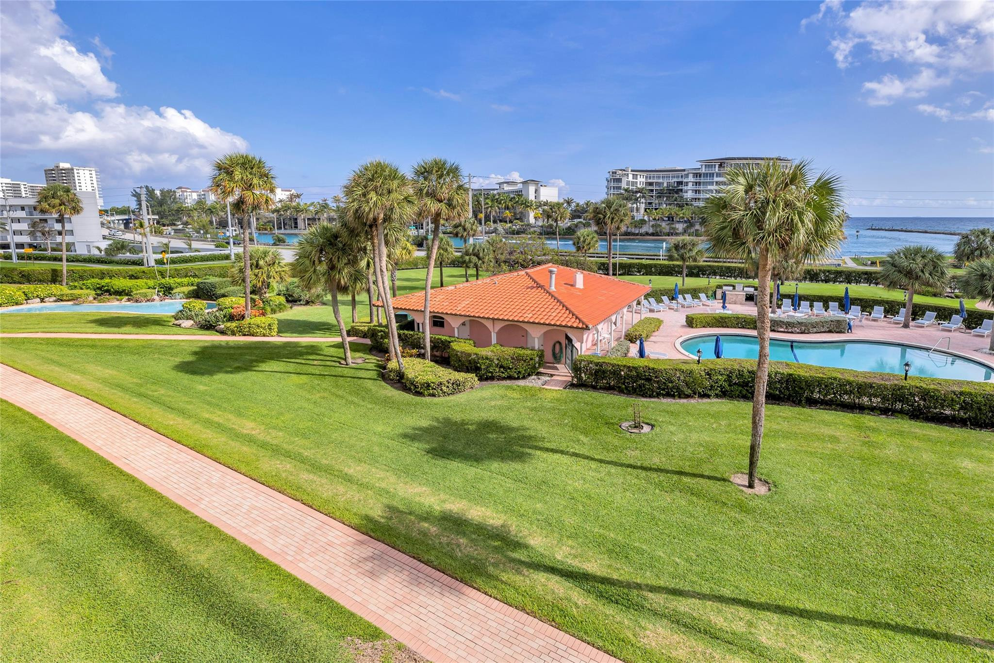 1040 Banyan Road, Unit 303C Boca Raton, FL 33432 - Photo 9 of 54 Photo 9