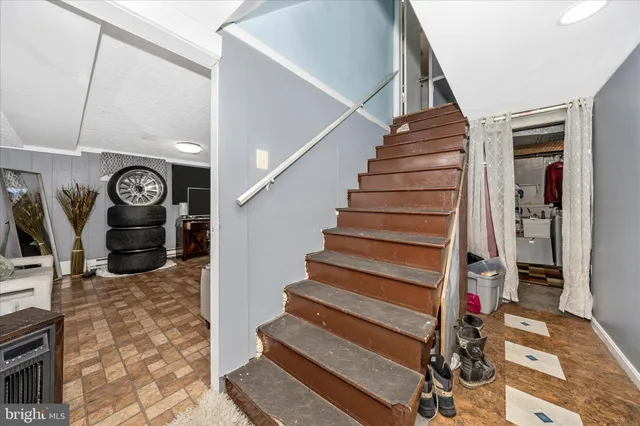 $599,000 | 10325 Lewis Drive, Damascus, MD 20872