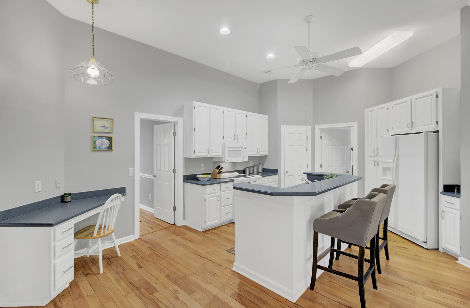 3089 Linksland Road Mount Pleasant, SC 29466 - Photo 14 of 34 kitchen towards laundry