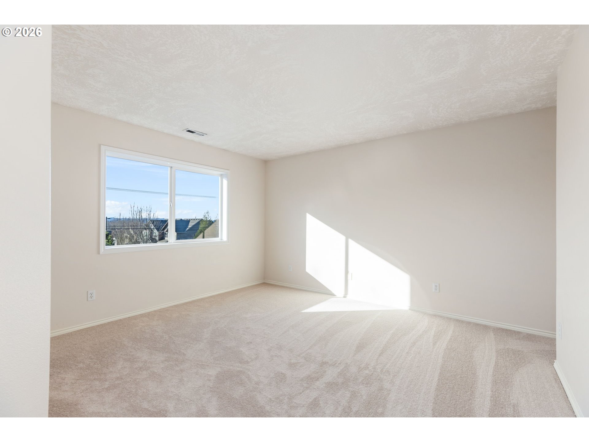 16151 Southeast Orchard View Lane Damascus, OR 97089 - Photo 20 of 38