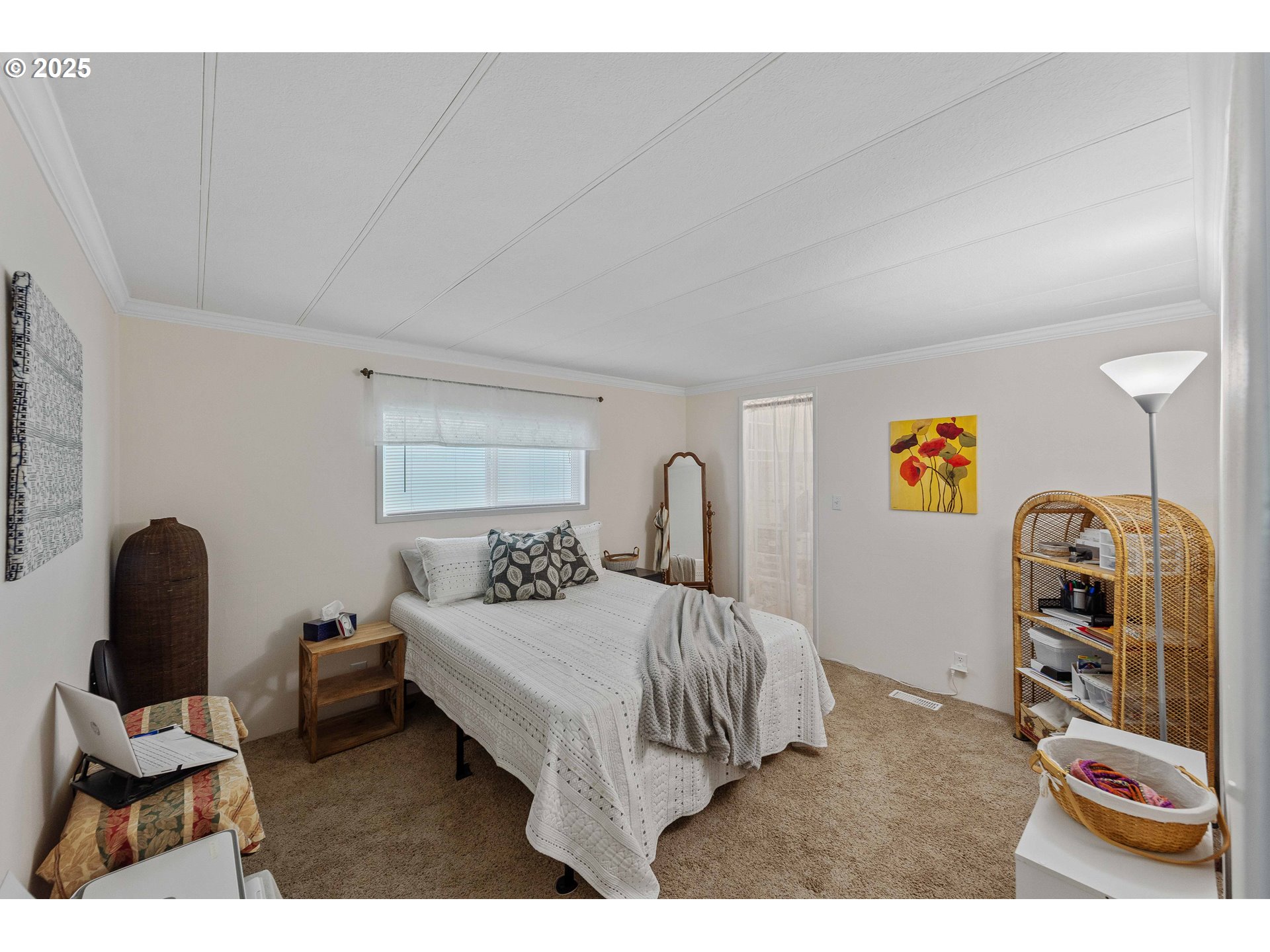 66642 East Bay Road, Unit 38 North Bend, OR 97459 - Photo 19 of 34 Bedroom
