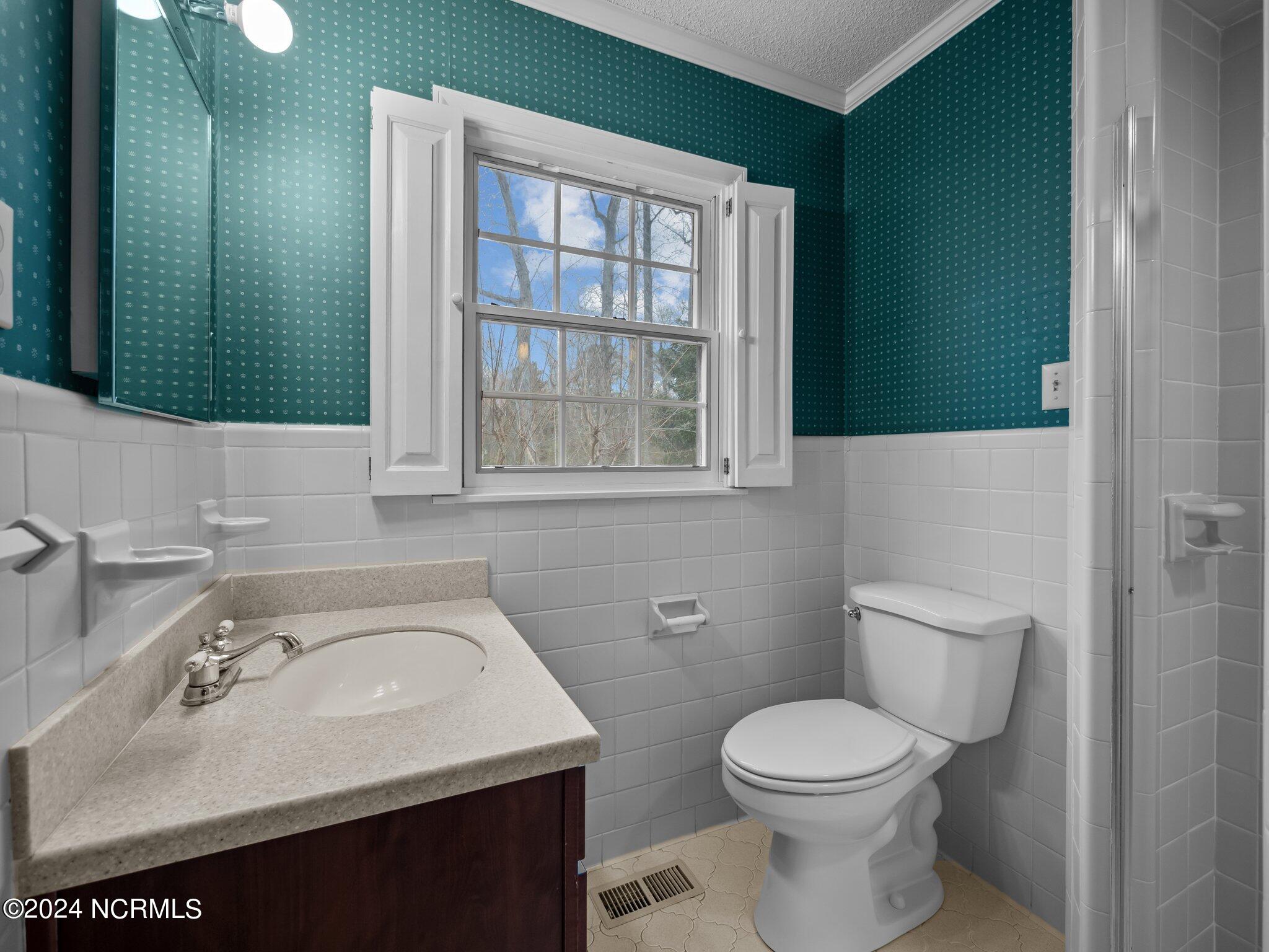 151 Brookview Drive Jacksonville, NC 28540 - Photo 24 of 43 16-web-or-mls-P2166839