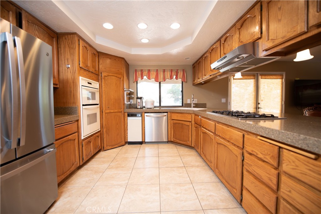 19934 Itasca Road Apple Valley, CA 92308 - Photo 10 of 29 Gallery Image 10