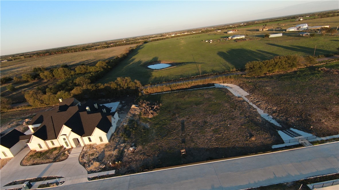 136 Yellow Rose Street Lorena, TX 76655 - Photo 26 of 39