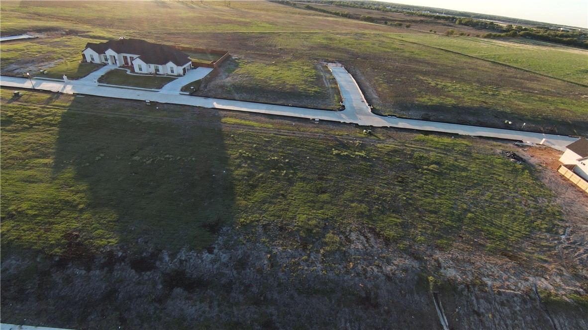 136 Yellow Rose Street Lorena, TX 76655 - Photo 29 of 39