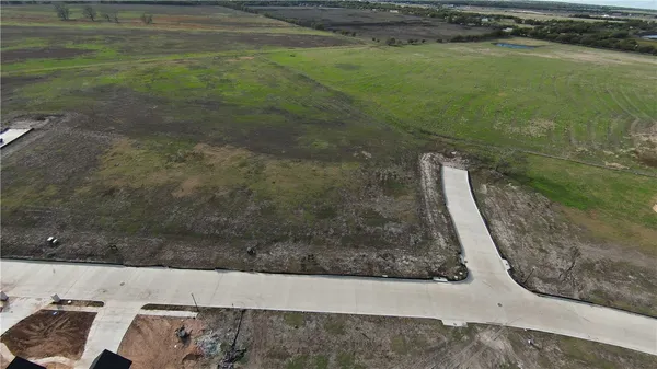 $183,000 | 136 Yellow Rose Street, Lorena, TX 76655