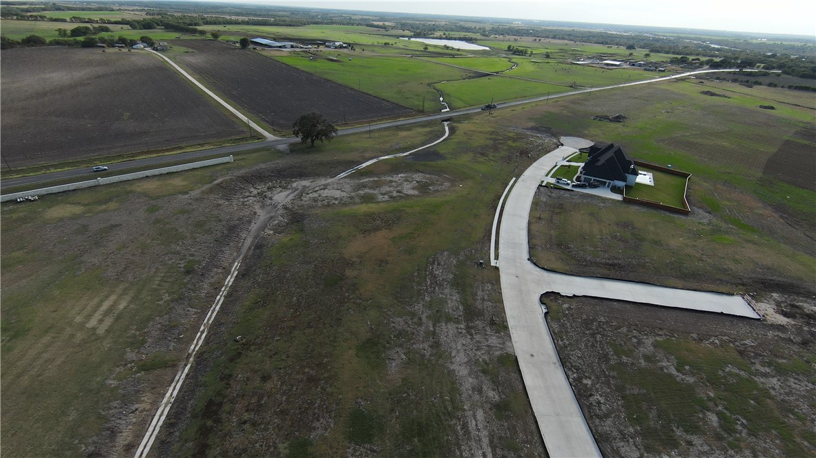 136 Yellow Rose Street Lorena, TX 76655 - Photo 7 of 39