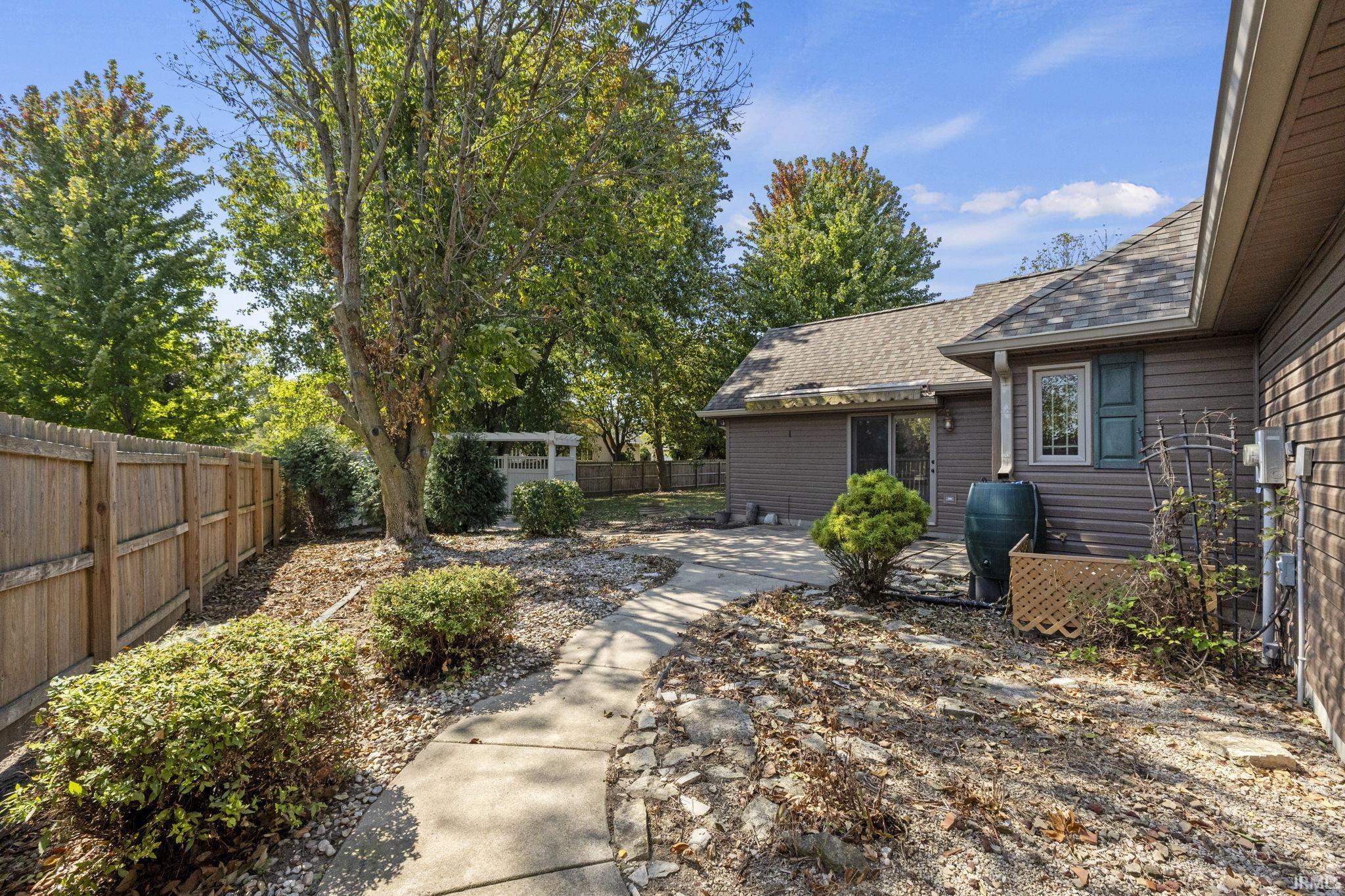 230 Van Malson Drive Warren, IN 46792 - Photo 6 of 35