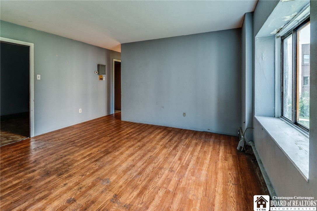 628 9th Street Niagara Falls, NY 14301 - Photo 28 of 43