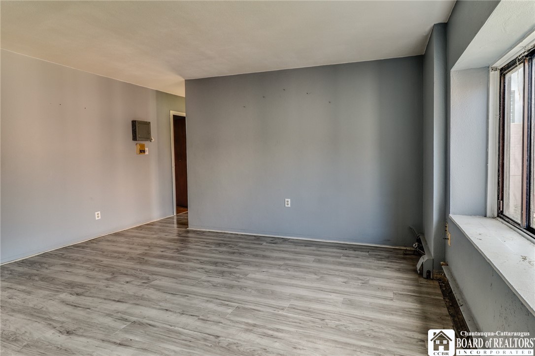 628 9th Street Niagara Falls, NY 14301 - Photo 36 of 43