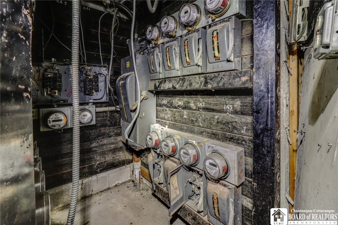 628 9th Street Niagara Falls, NY 14301 - Photo 43 of 43