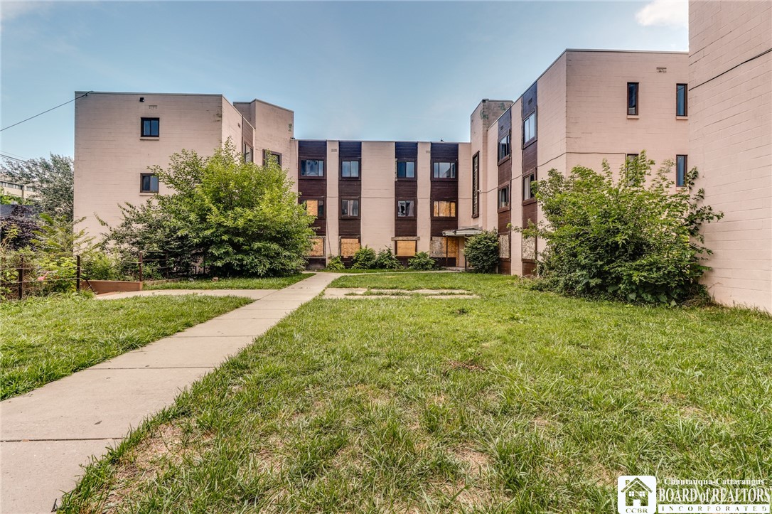 628 9th Street Niagara Falls, NY 14301 - Photo 6 of 43