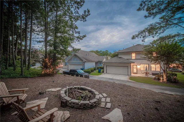 $409,000 | 178 Mission Oak Drive Southeast, Grayson, GA 30017