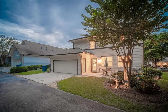 $409,000 | 178 Mission Oak Drive Southeast, Grayson, GA 30017